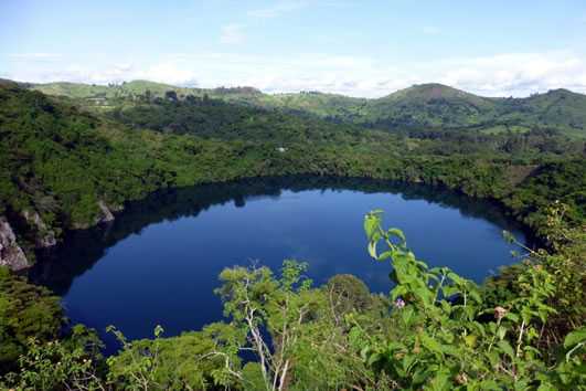 6-day-gorilla-trekking-boat-cruise-and-wildlife-safari