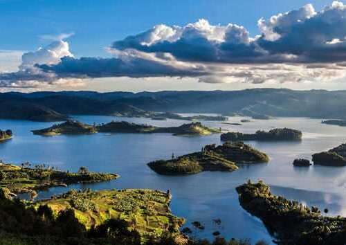 8-day-gorilla-chimpanzee-tracking-lake-bunyonyi