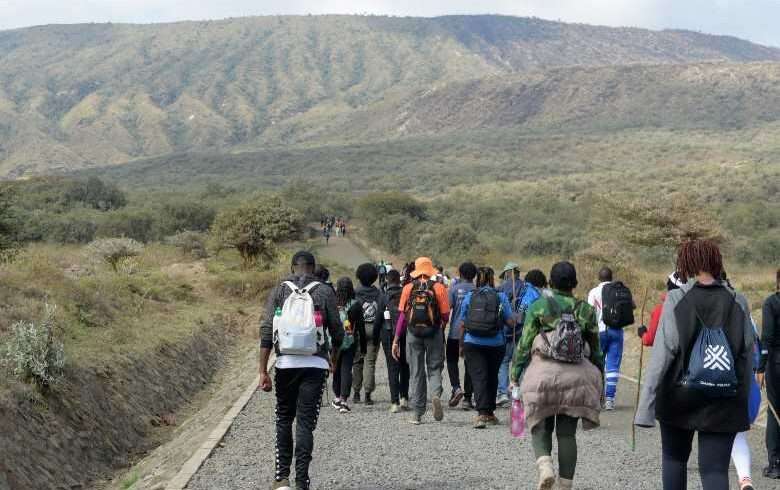 1-day-mount-longonot-national-park-hiking